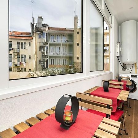 Exotic M2 R2 - Comfortable Classy Double Room With Shared Bath Lisbon Exterior photo