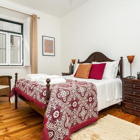 Exotic M2 R2 - Comfortable Classy Double Room With Shared Bath Lisbon Exterior photo